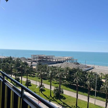 באטומי Apartment Rustaveli 57 מראה חיצוני תמונה