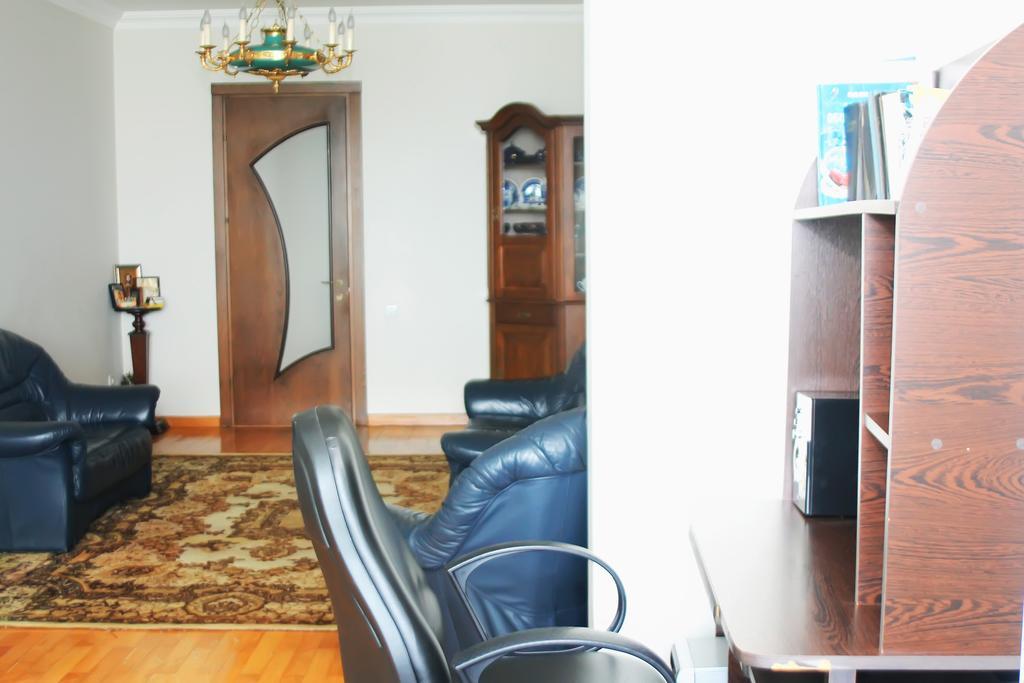 באטומי Apartment Rustaveli 57 מראה חיצוני תמונה