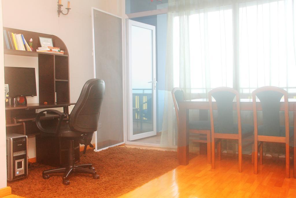 באטומי Apartment Rustaveli 57 מראה חיצוני תמונה